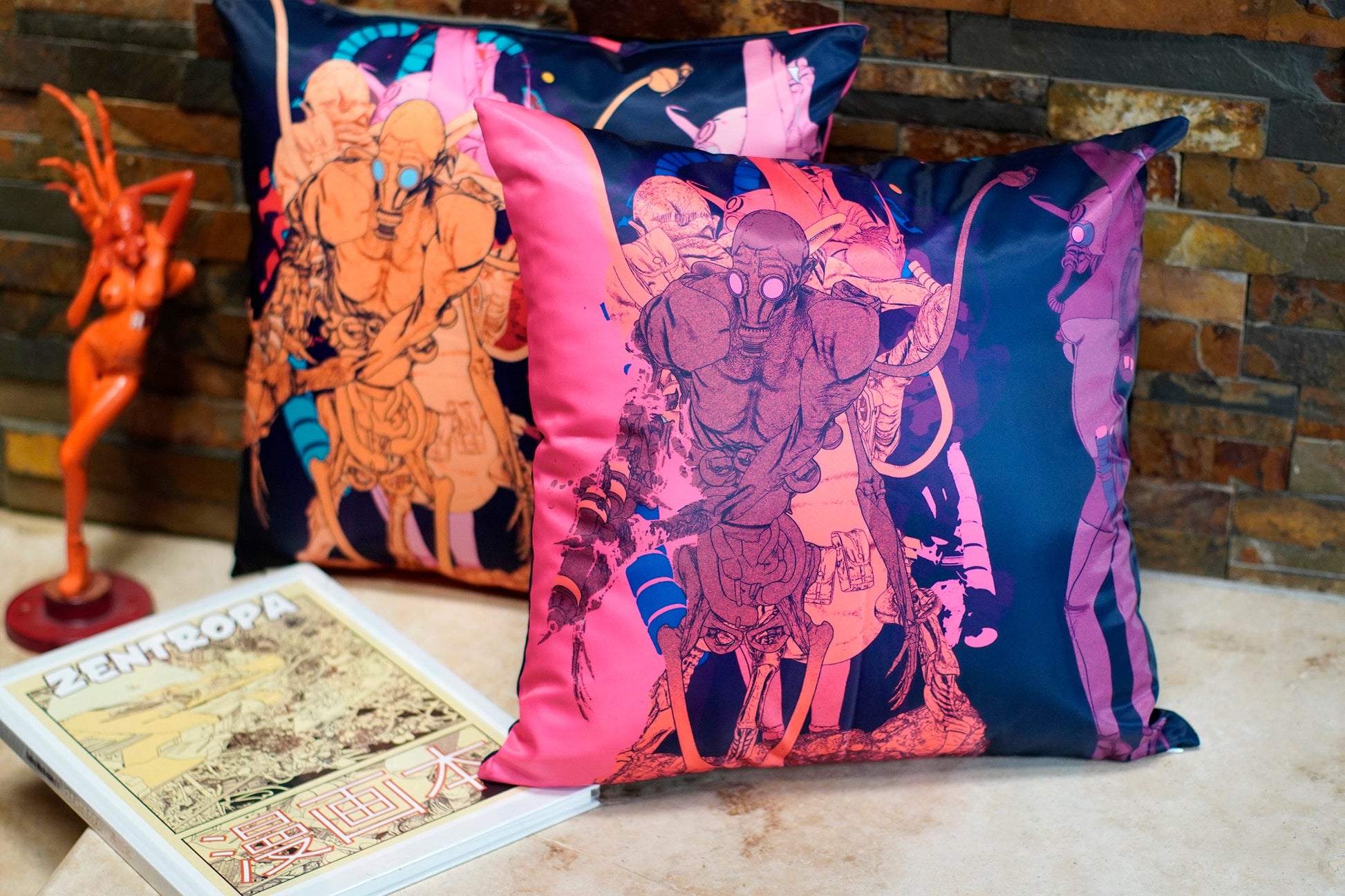 Xen Wear pillow - Neon Monster