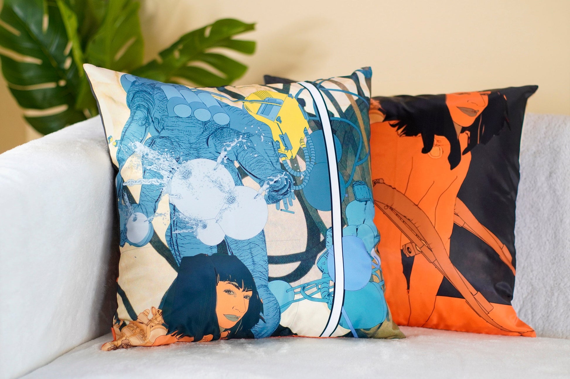 Xen Wear Pillow - Orange Lady & Blue Guy