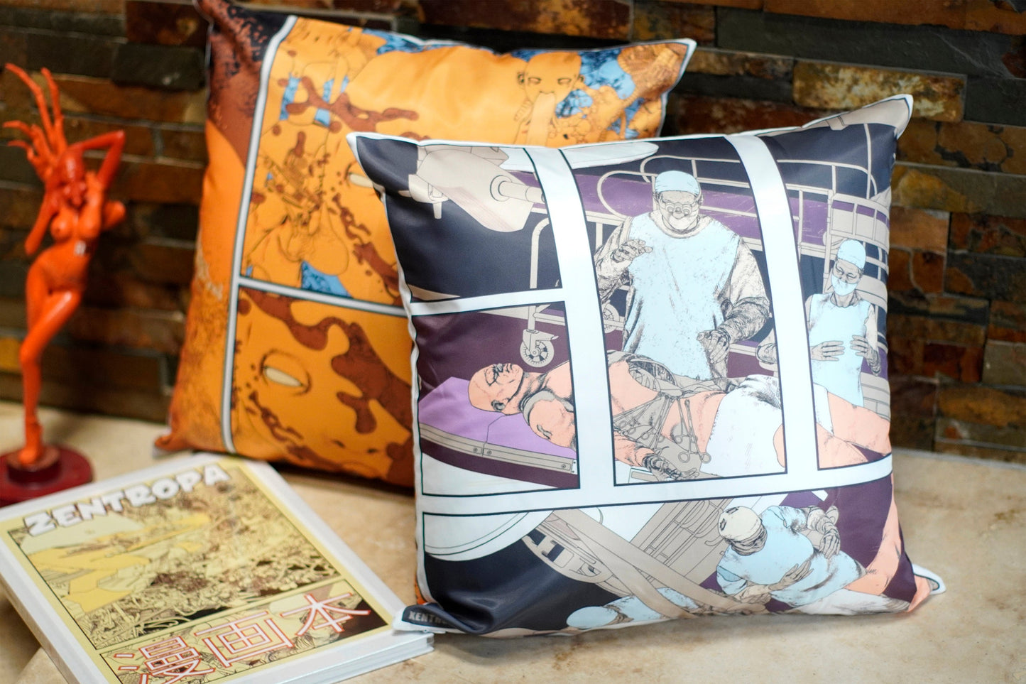 Comic 01 Throw Pillow