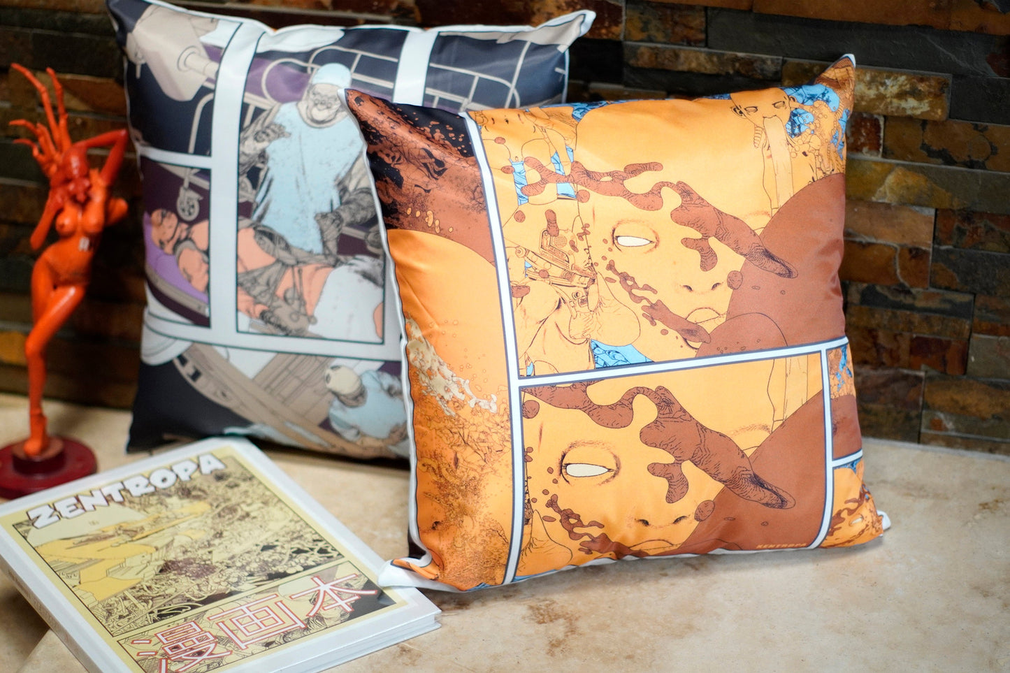 Comic 01 Throw Pillow