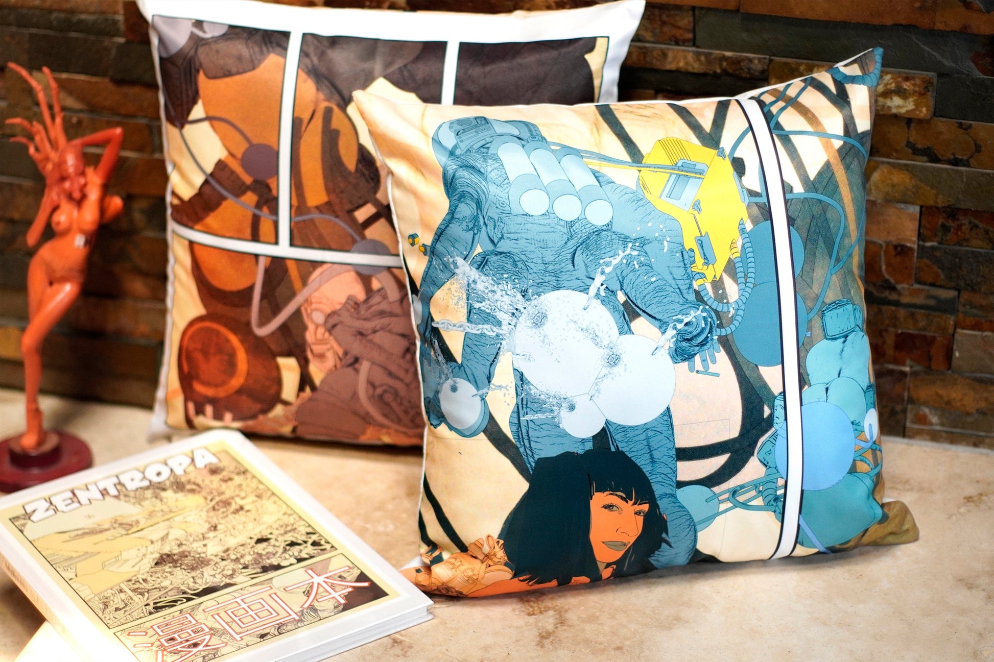 Xen Wear Pillow - Robot War Comic